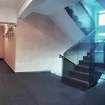 C&y Zev Διαμέρισμα